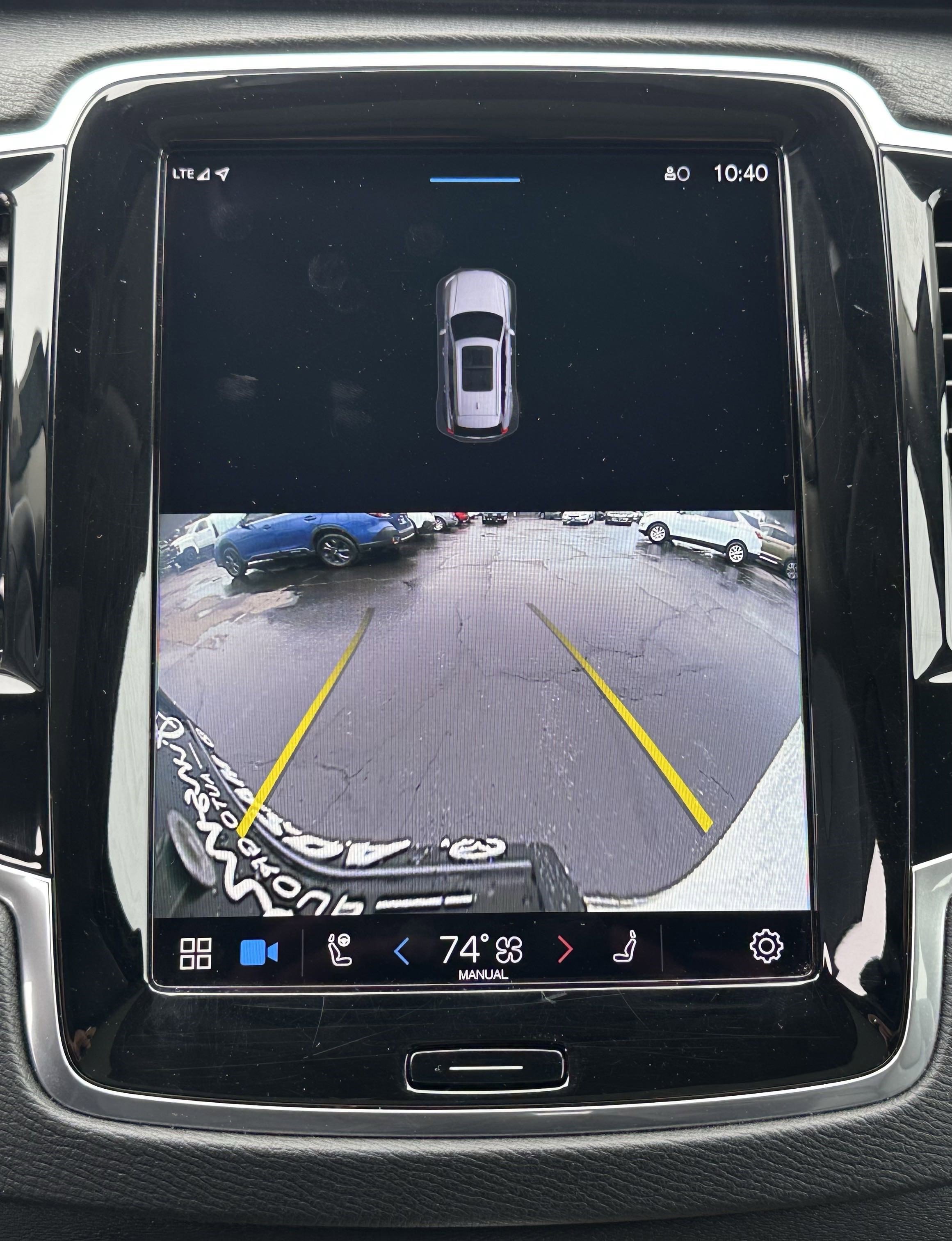 Used 2023 Volvo XC90 B5 Plus image 34