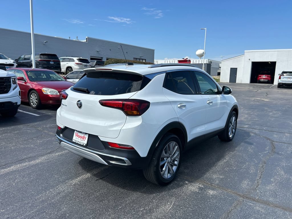 Used 2023 Buick Encore GX Essence w/ Experience Buick Package FWD image 10