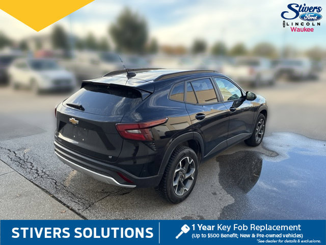Used 2024 Chevrolet Trax LT w/ Driver Confidence Package FWD image 6