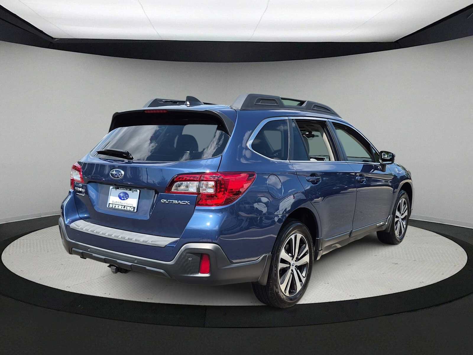 Used 2019 Subaru Outback 2.5i Limited w/ Popular Package #2 AWD/4WD image 8