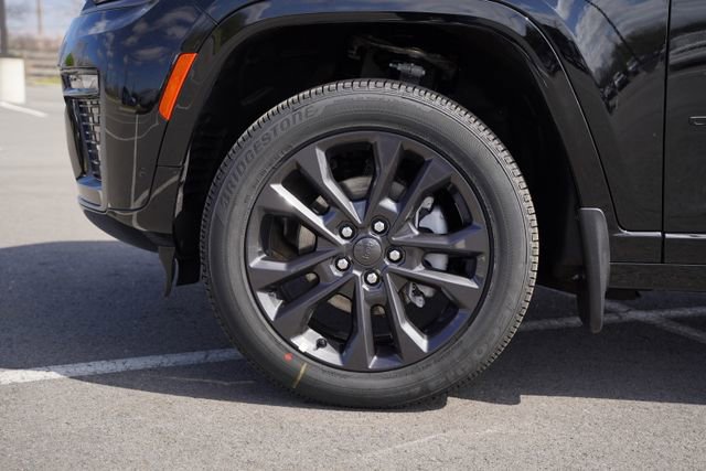 New 2026 Jeep Grand Cherokee Limited image 9