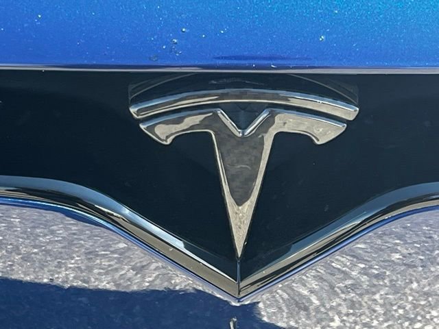 Used 2023 Tesla Model X image 37