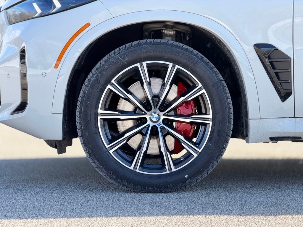 New 2026 BMW X5 xDrive40i image 2