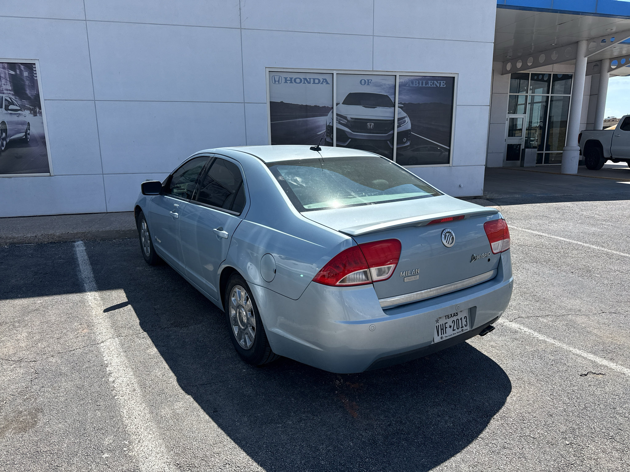 Used 2010 Mercury Milan Hybrid FWD image 4