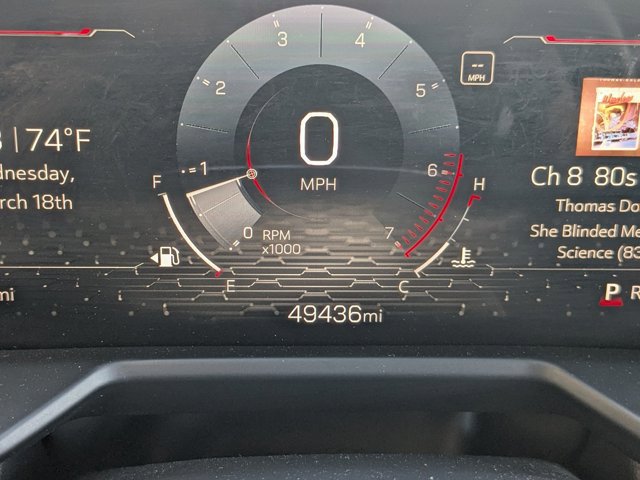 Used 2024 GMC Acadia Elevation image 11