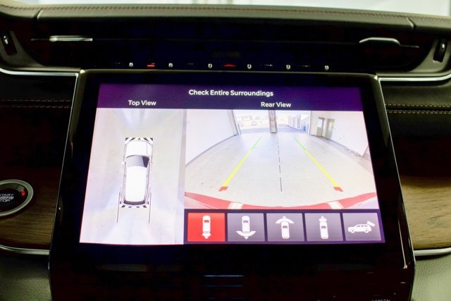 Certified 2022 Jeep Grand Cherokee Summit image 17