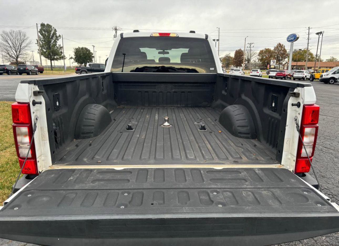 Used 2022 Ford F350 XLT AWD/4WD image 14
