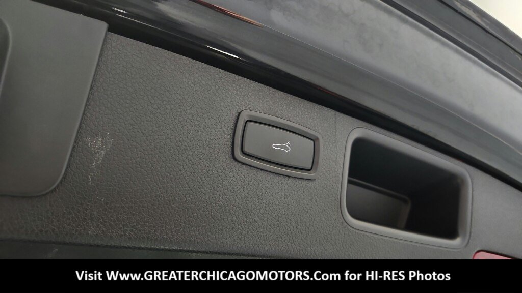 Used 2017 Porsche Macan S AWD/4WD image 27