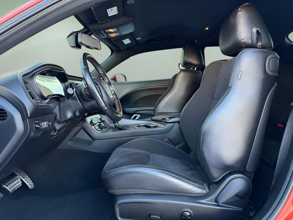 Used 2023 Dodge Challenger GT w/ Plus Package image 13