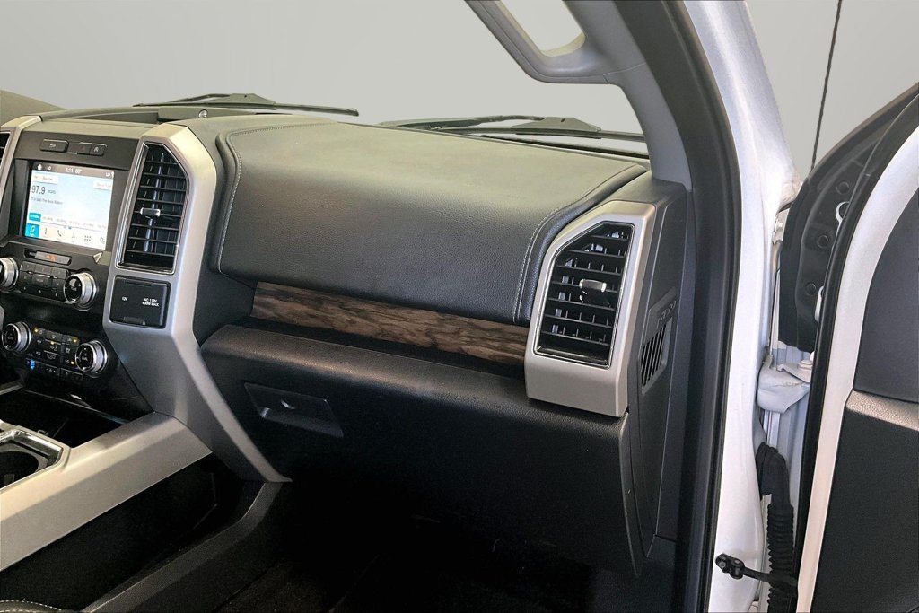 Used 2019 Ford F150 Lariat w/ Equipment Group 502A Luxury AWD/4WD image 25