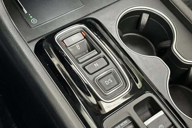 Used 2025 Honda Pilot Touring image 23