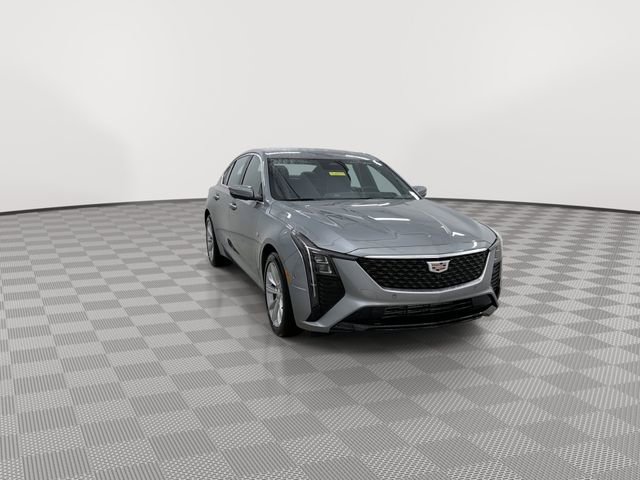 Used 2025 Cadillac CT5 Premium Luxury image 2