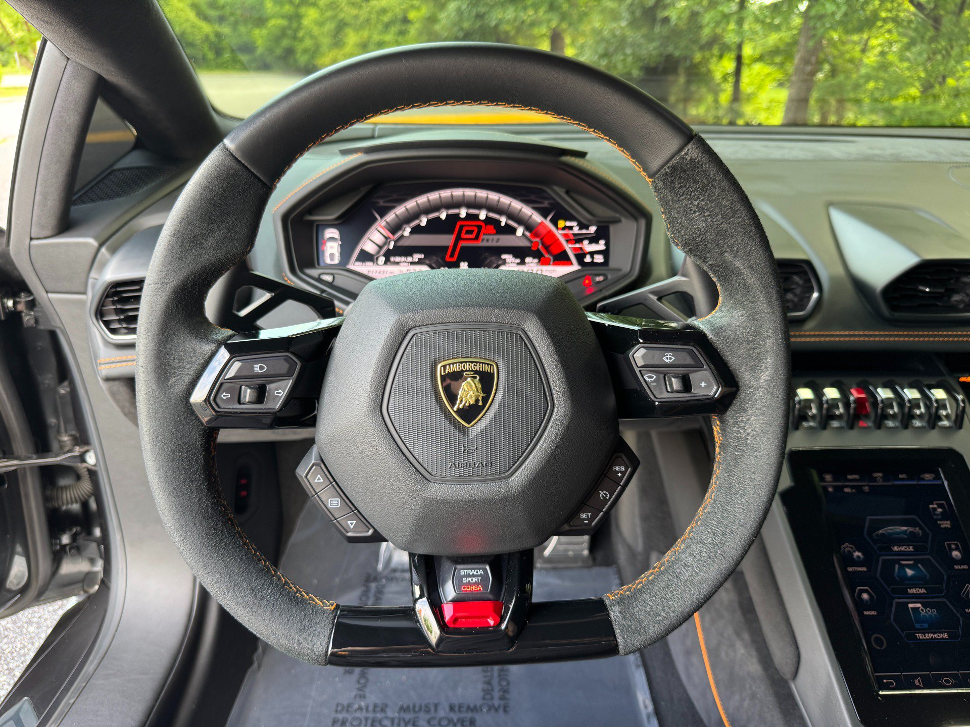 Used 2020 Lamborghini Huracan EVO AWD/4WD image 36