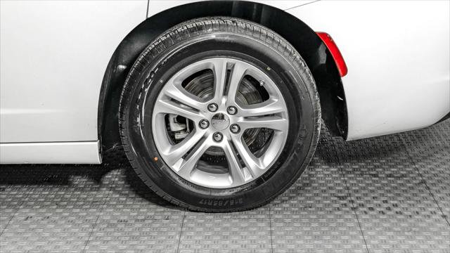 Used 2023 Dodge Charger SXT RWD image 36
