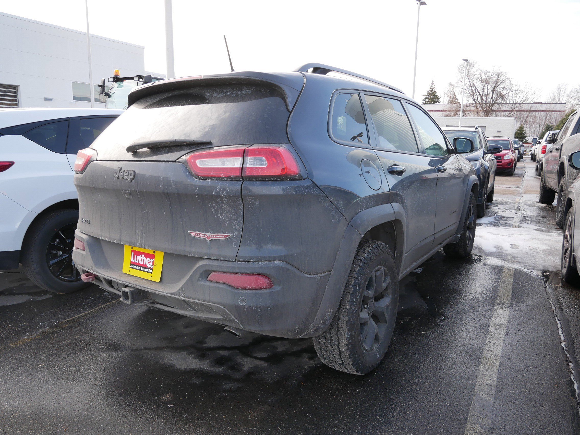 Used 2016 Jeep Cherokee Trailhawk w/ Comfort/Convenience Group image 5