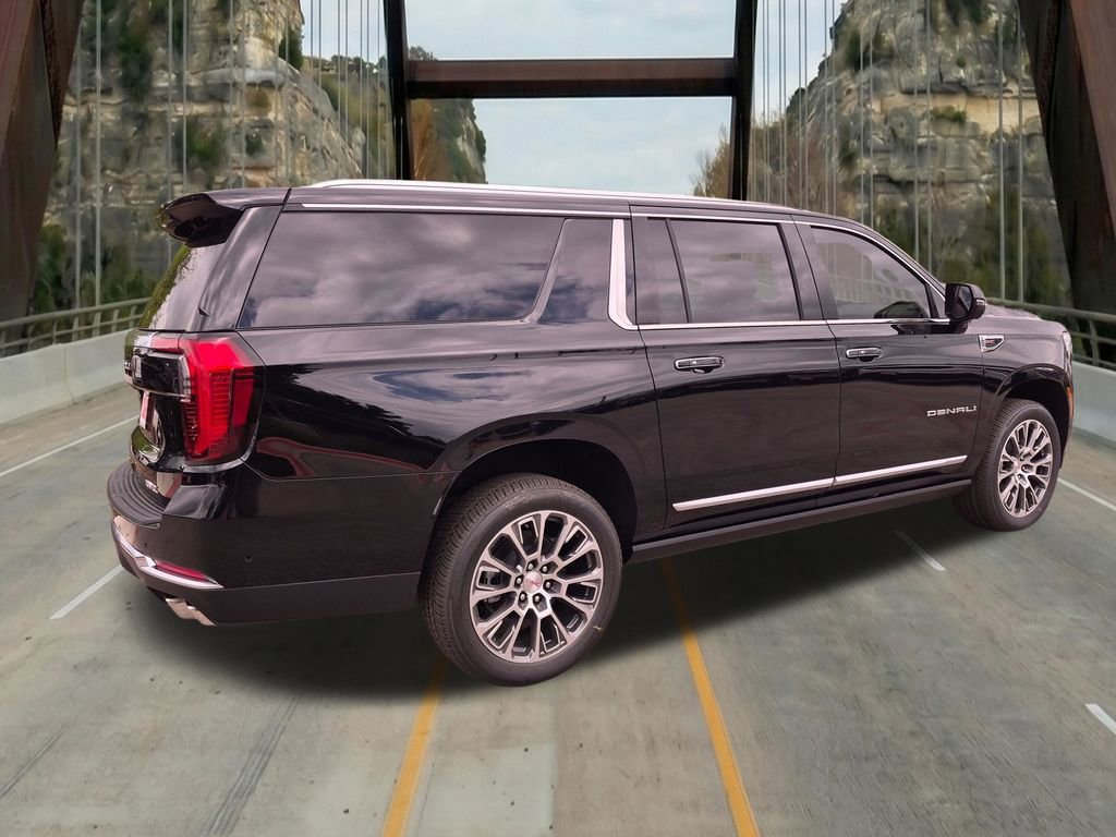 New 2026 GMC Yukon XL Denali w/ Sun & Power Step Package AWD/4WD image 13