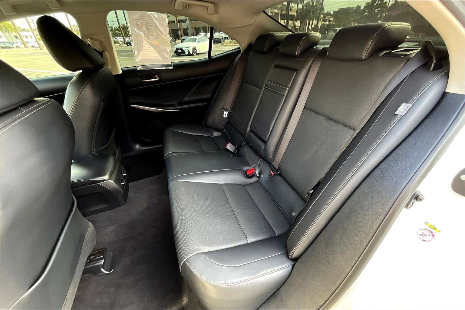 Used 2017 Lexus IS 200t w/ Navigation System Package image 18