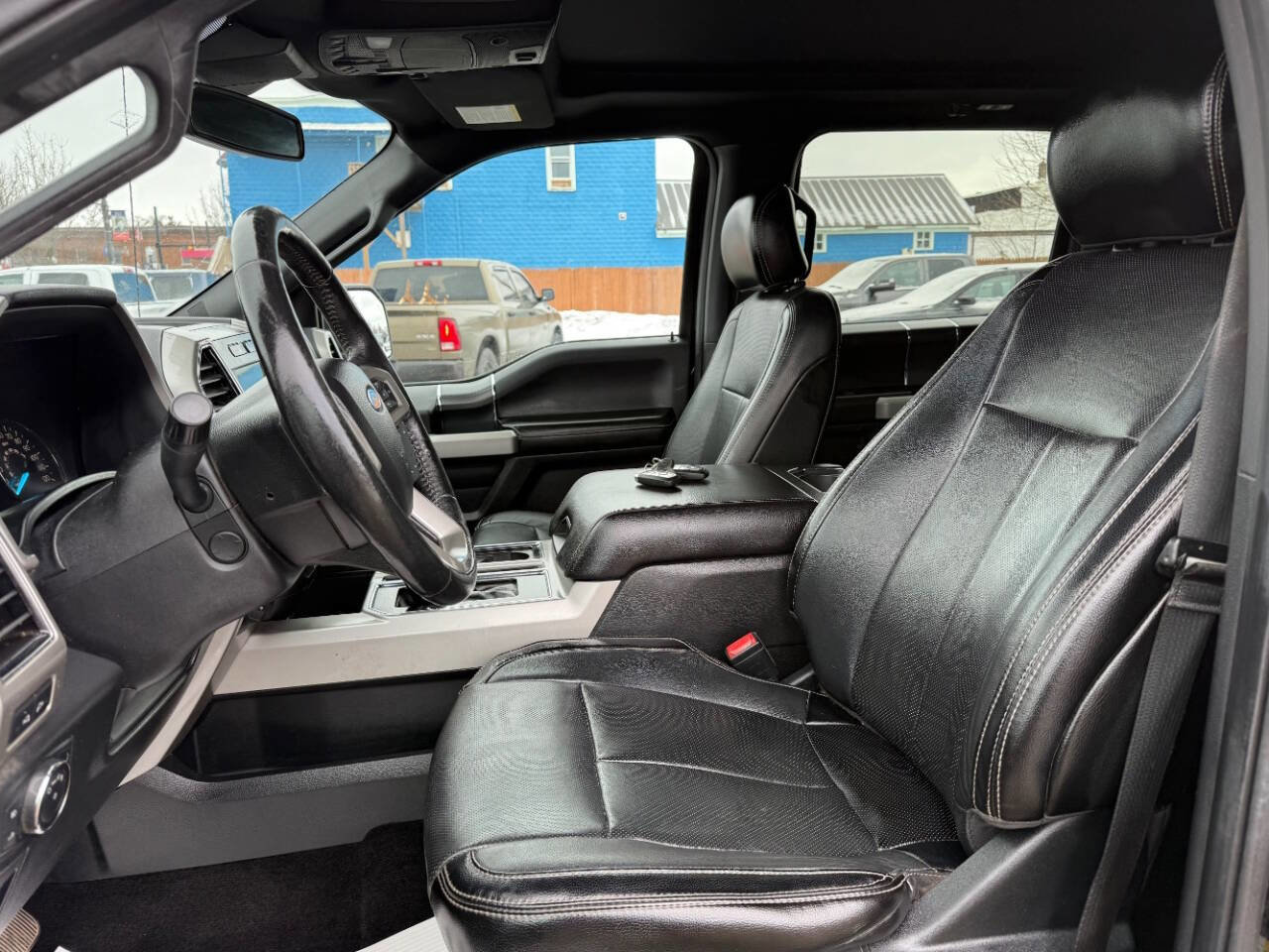 Used 2018 Ford F150 Lariat w/ Equipment Group 502A Luxury image 12