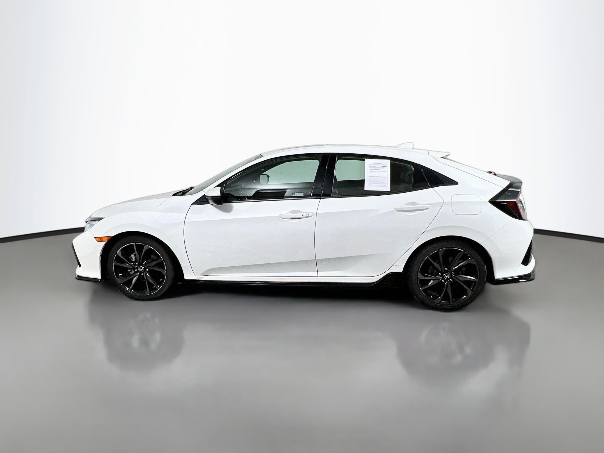Used 2019 Honda Civic Sport Touring image 9