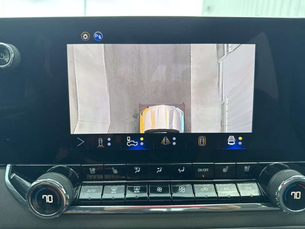 Used 2025 Chevrolet Colorado ZR2 w/ Technology Package image 28