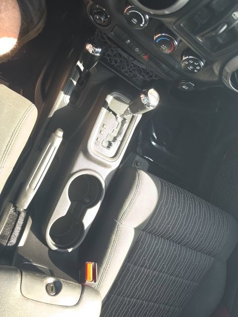 Used 2012 Jeep Wrangler Unlimited Sport AWD/4WD image 14
