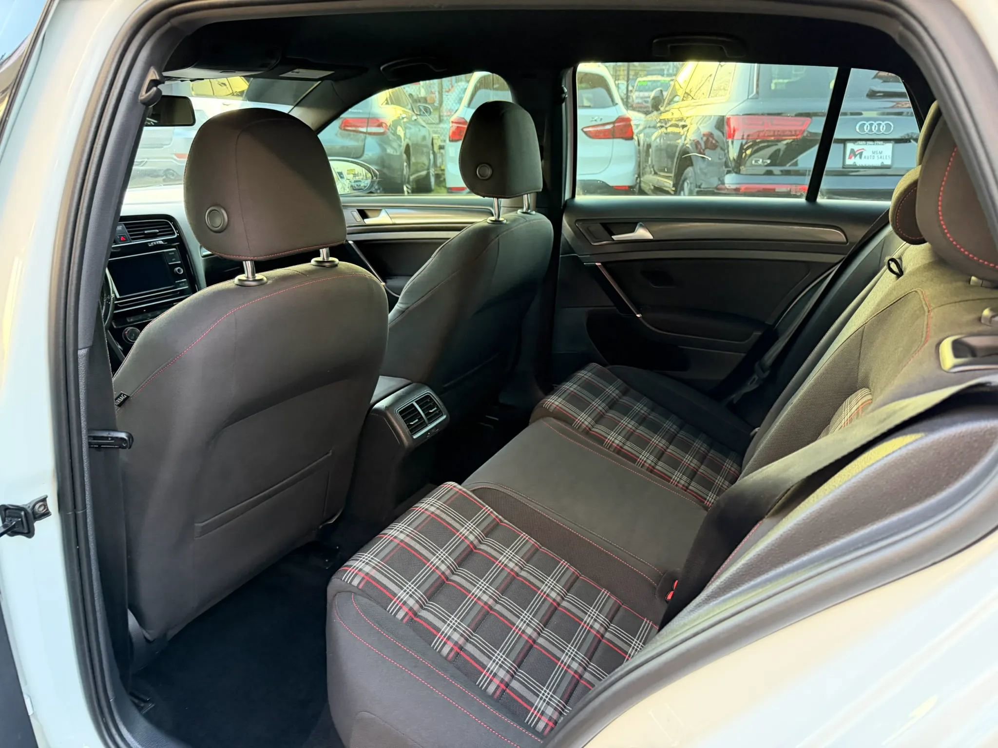 Used 2019 Volkswagen GTI S image 13