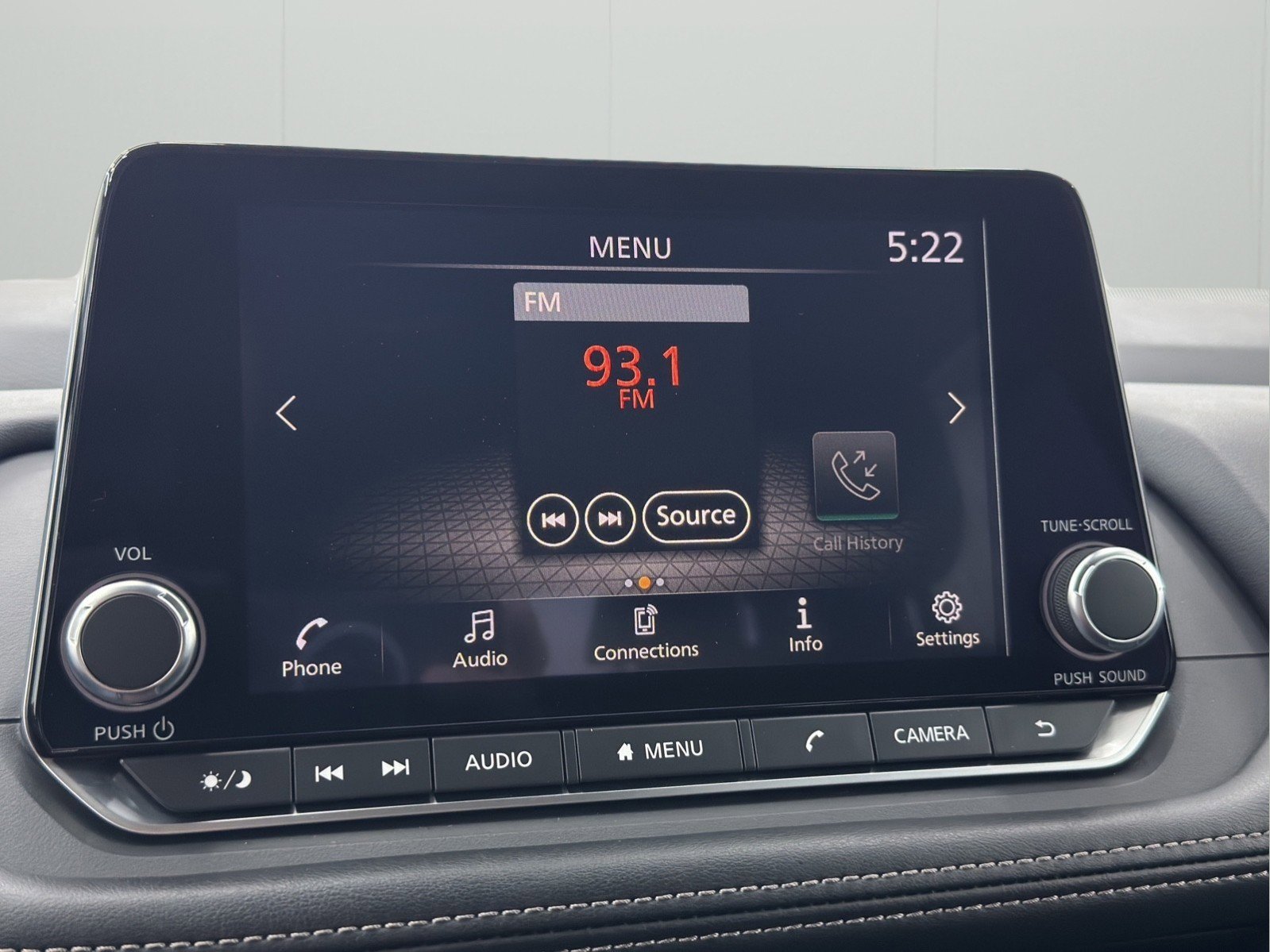 Used 2024 Nissan Rogue S AWD/4WD image 28