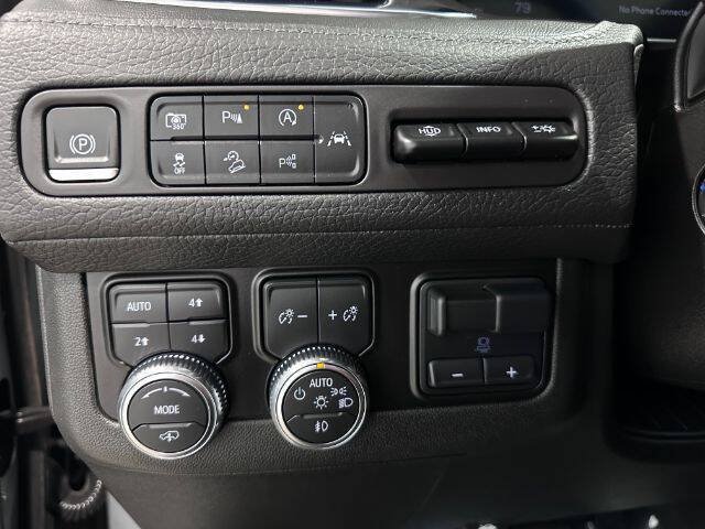 Used 2023 GMC Yukon XL Denali w/ Denali Reserve Package AWD/4WD image 33