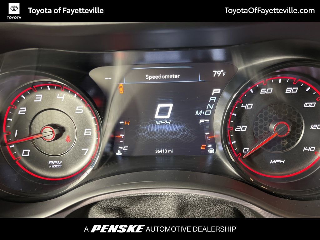 Used 2019 Dodge Charger SXT image 32