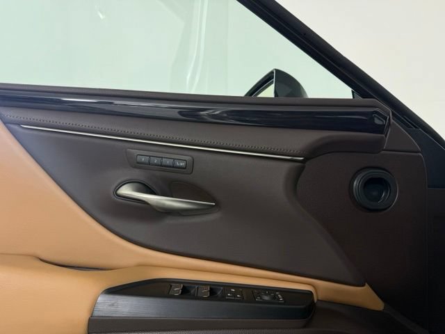 Certified 2021 Lexus ES 350 w/ Premium Package FWD image 30