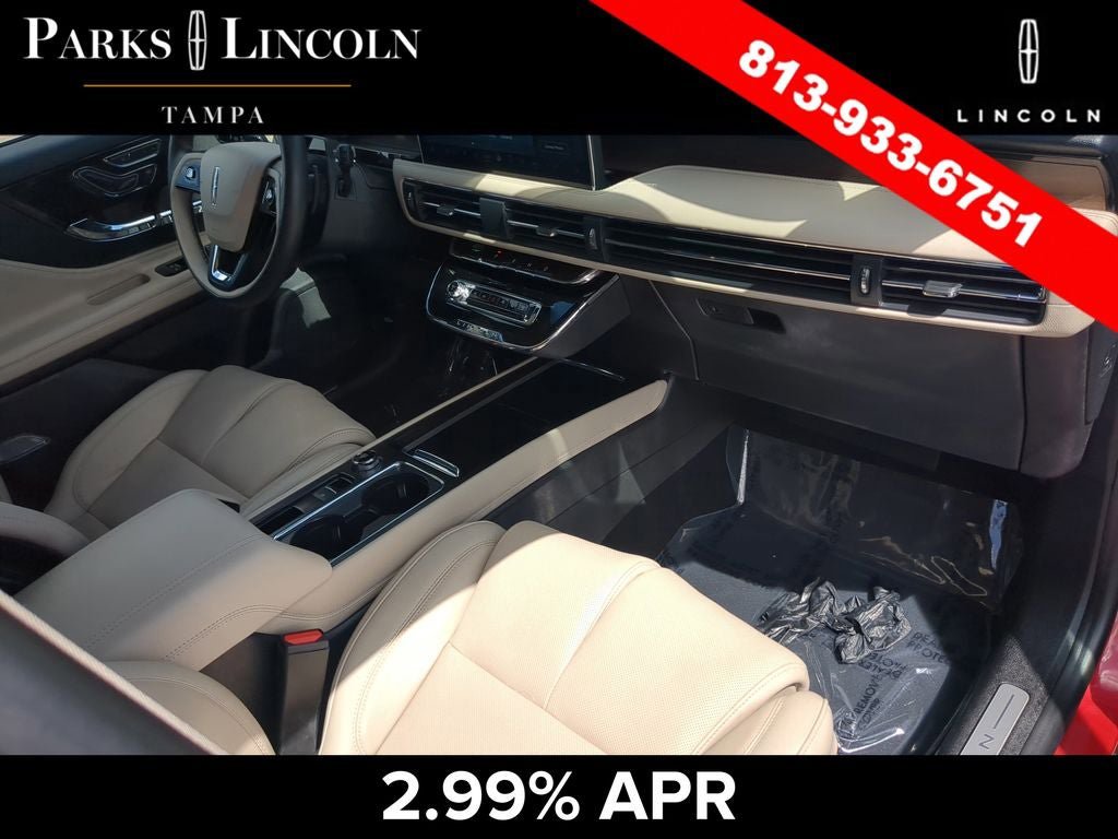 Certified 2025 Lincoln Corsair Reserve w/ Equipment Group 202A AWD/4WD image 10