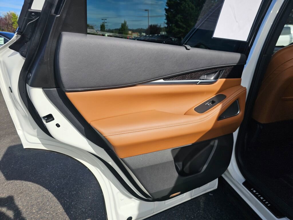 Used 2025 INFINITI QX60 Autograph w/ Cargo Package image 20