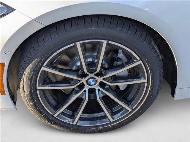 Used 2025 BMW 430i Coupe w/ Convenience Package image 9