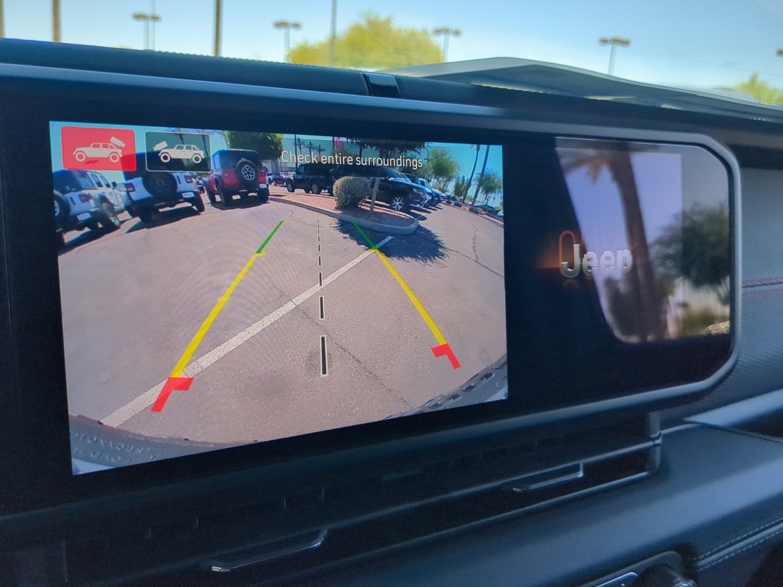 New 2025 Jeep Wrangler Unlimited Rubicon w/ Steel Bumper Group image 29