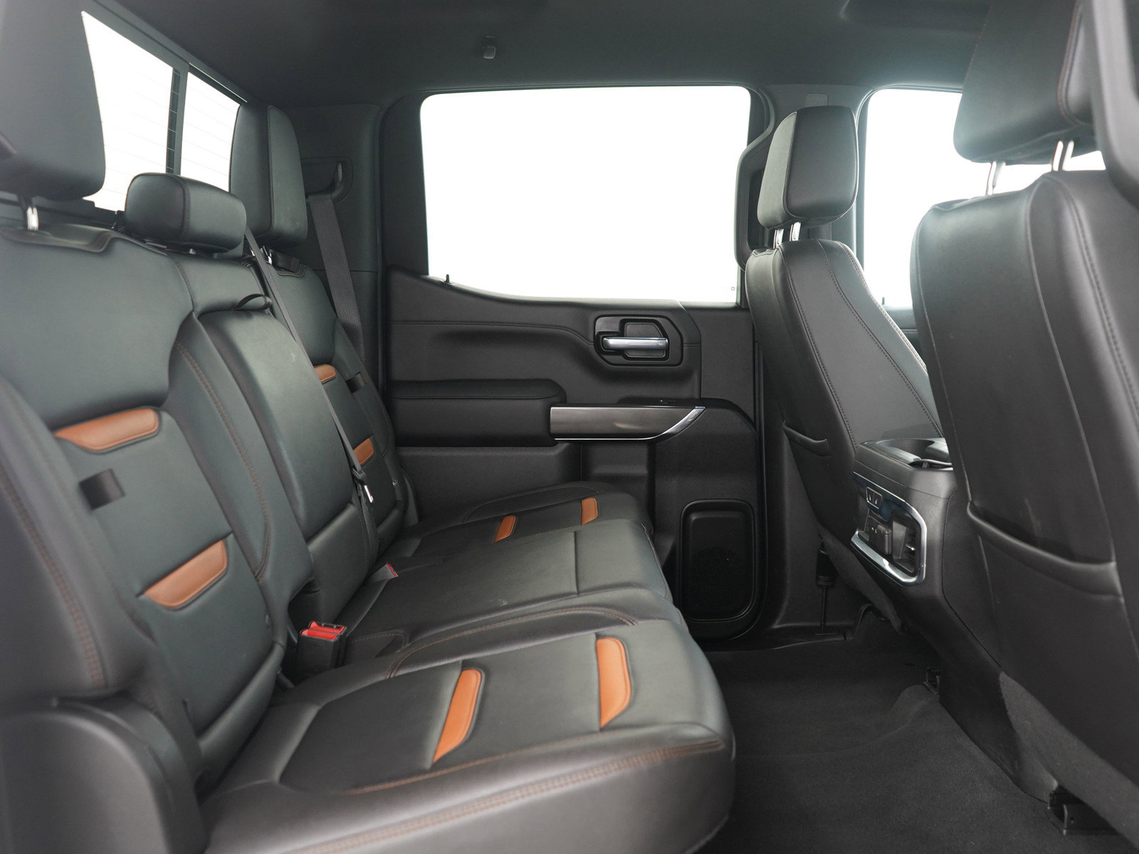 Used 2021 GMC Sierra 1500 AT4 w/ AT4 Premium Package image 12