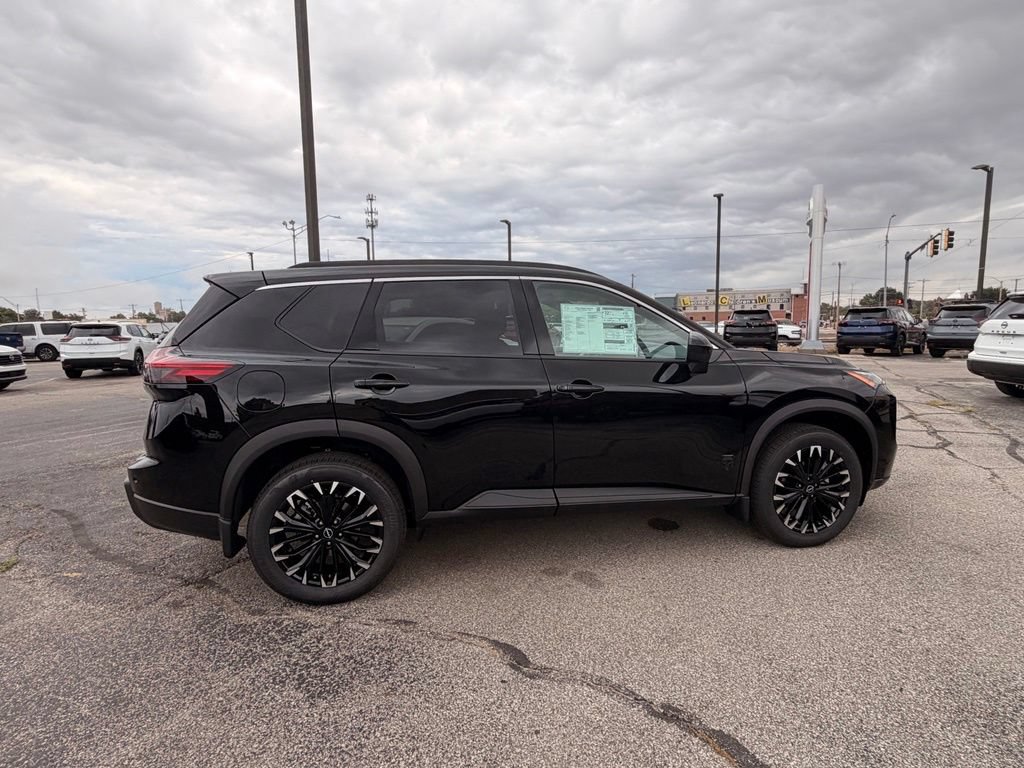 New 2026 Nissan Rogue Dark Armor FWD image 8