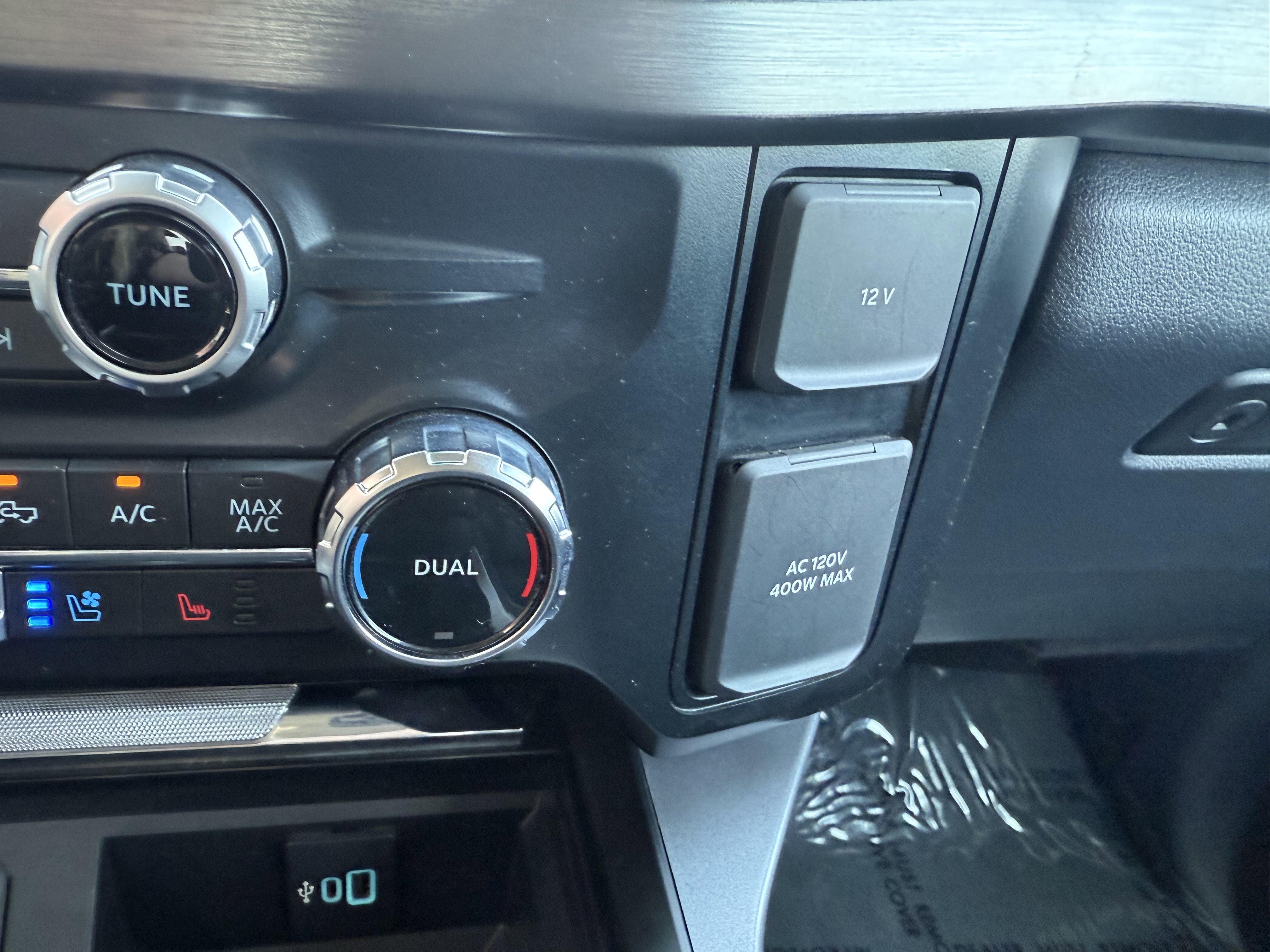 Used 2024 Ford F250 Lariat w/ Lariat Ultimate Package image 33