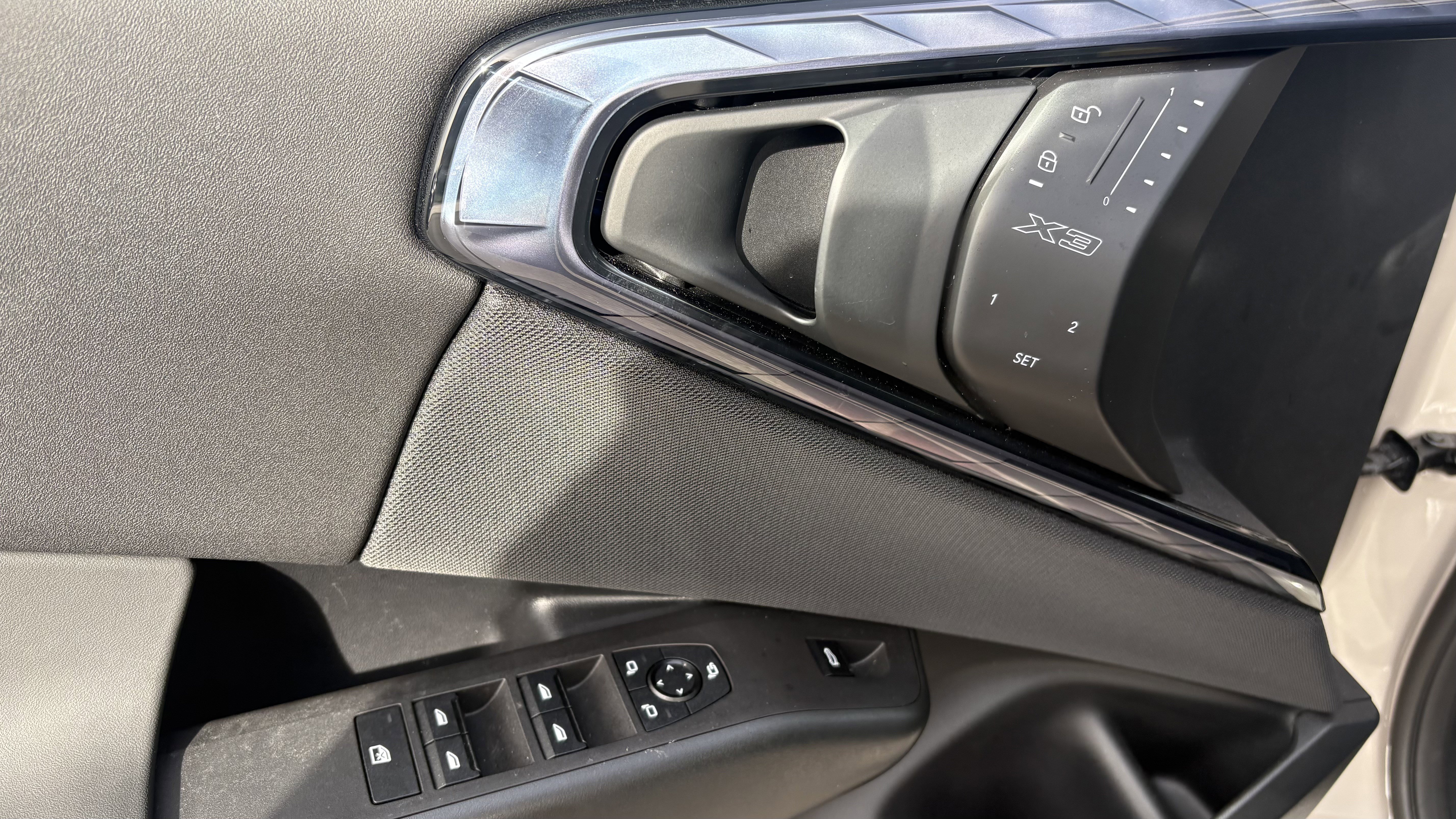 Certified 2025 BMW X3 xDrive30i AWD/4WD image 17