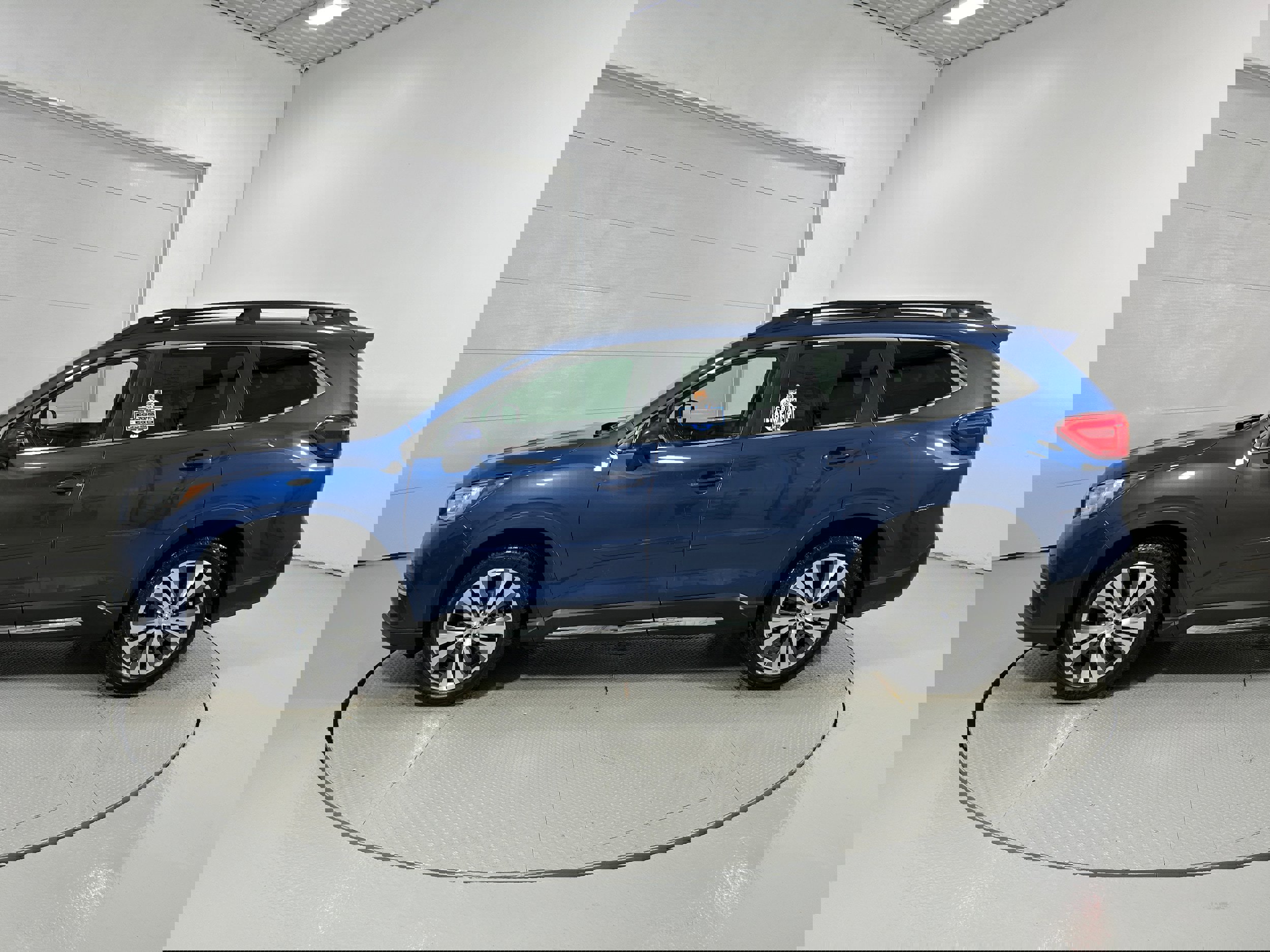 Used 2019 Subaru Ascent Limited image 23