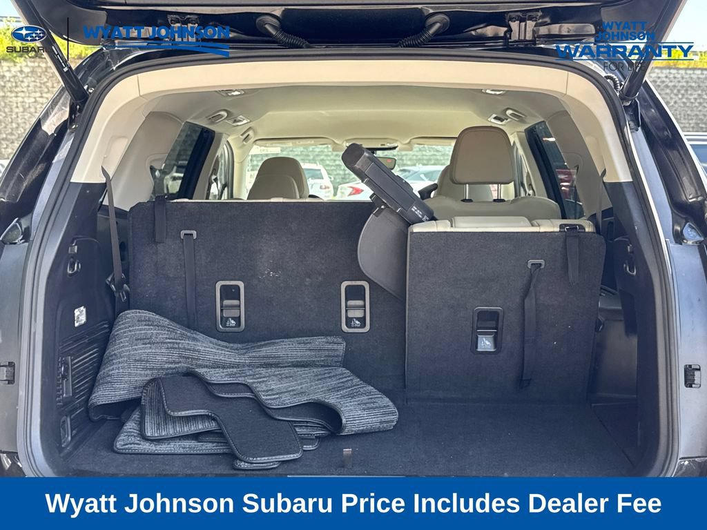Used 2022 Subaru Ascent Limited AWD/4WD image 13