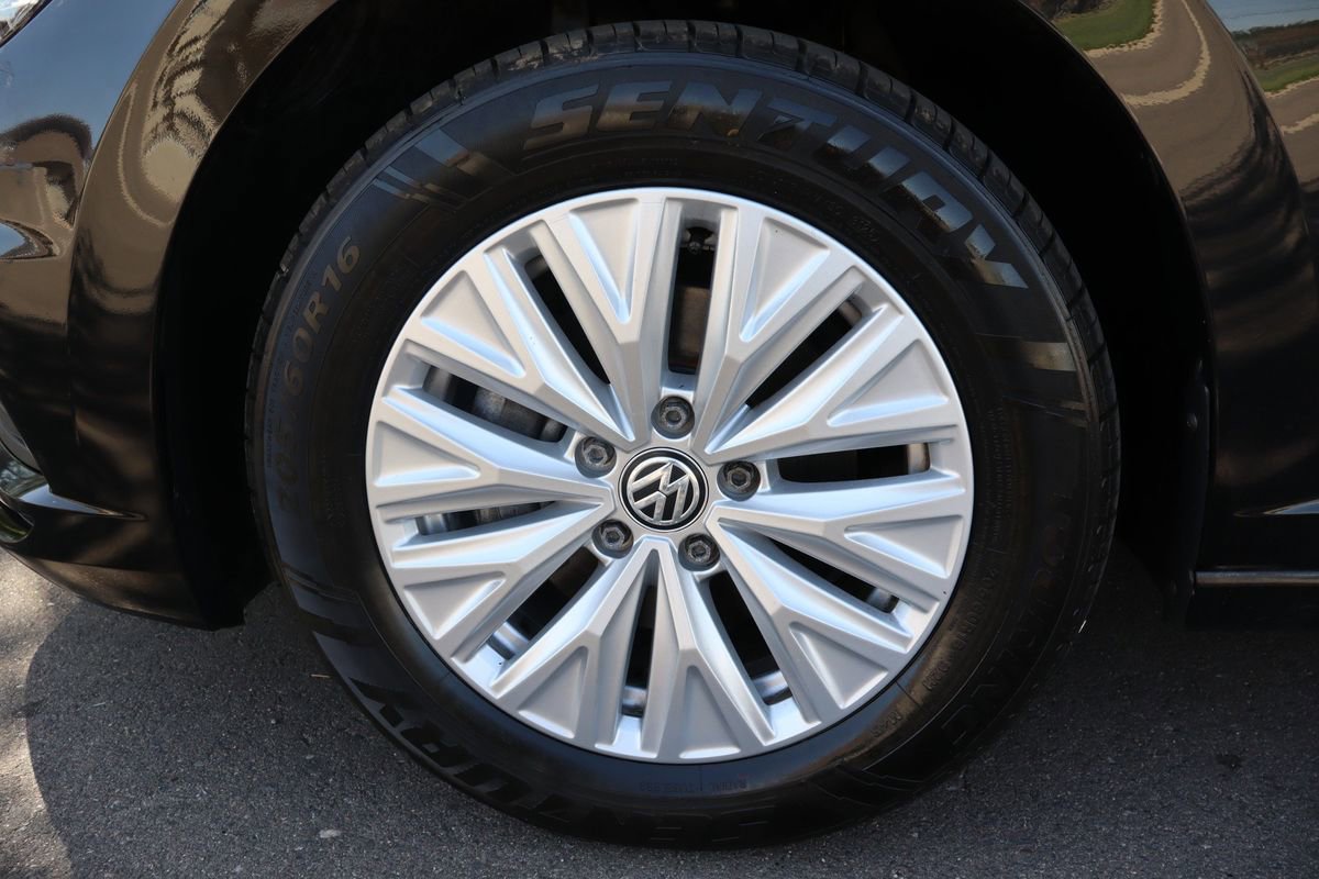 Used 2019 Volkswagen Jetta S FWD image 41