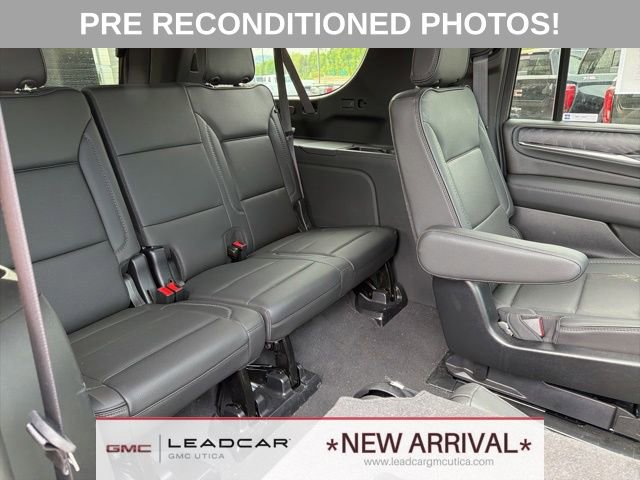 Used 2024 GMC Yukon XL Denali w/ Denali Reserve Package AWD/4WD image 19