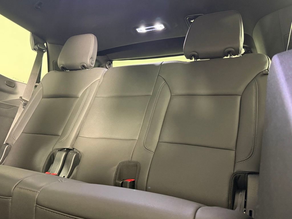 Used 2025 Chevrolet Tahoe LT image 25