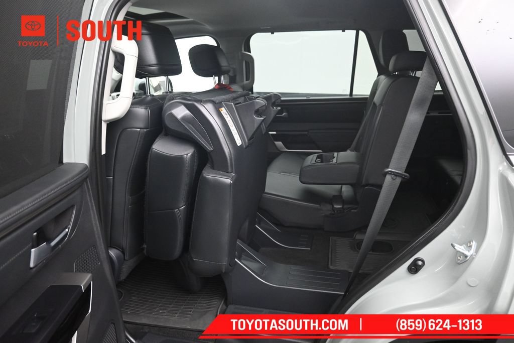 Used 2023 Toyota Sequoia Limited w/ TRD Off-Road Package AWD/4WD image 33