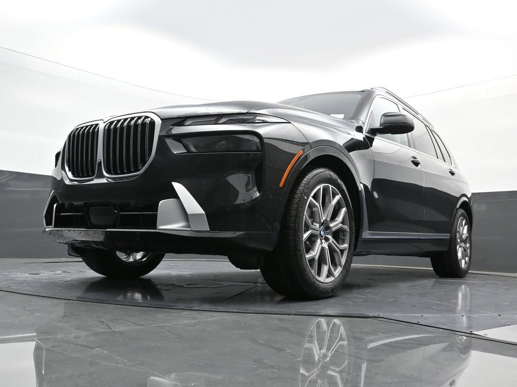 New 2026 BMW X7 xDrive40i w/ Premium Package image 29