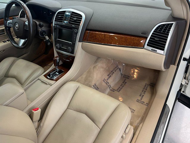 Used 2008 Cadillac SRX AWD image 16