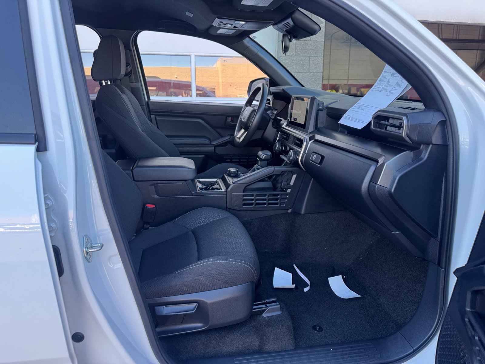Certified 2025 Toyota 4Runner SR5 AWD/4WD image 19