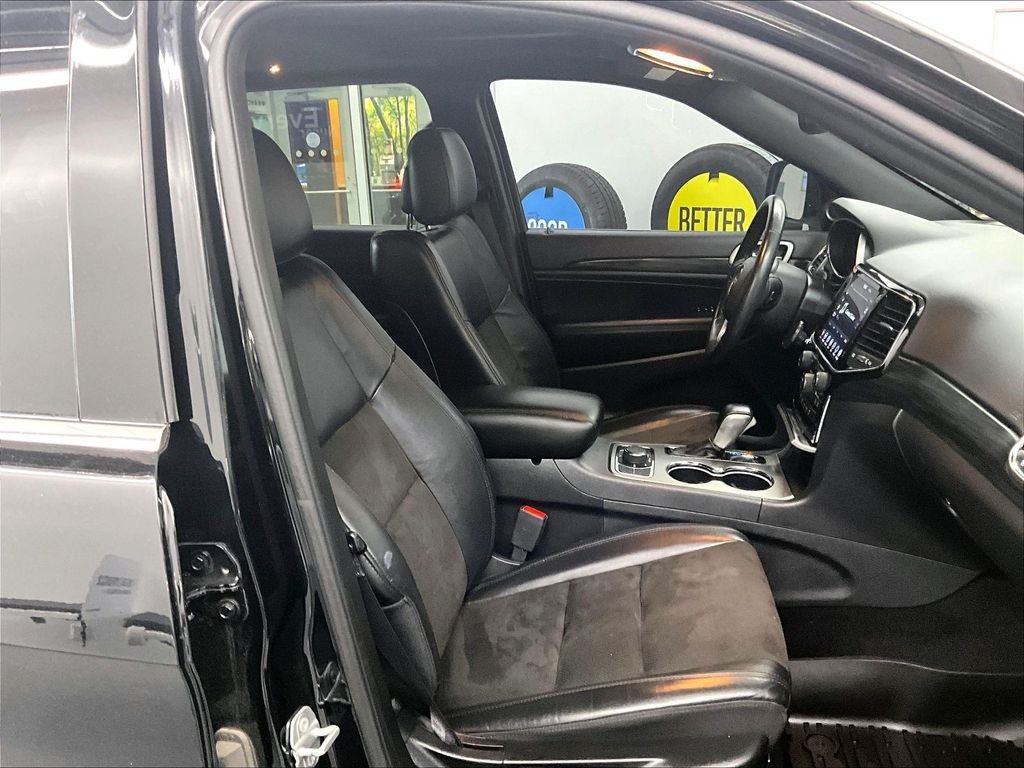Used 2020 Jeep Grand Cherokee Laredo w/ Quick Order Package 2BN North AWD/4WD image 11