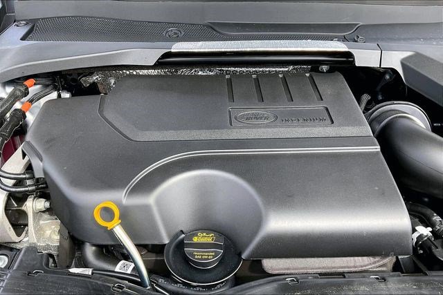 New 2026 Land Rover Discovery Sport Landmark image 13