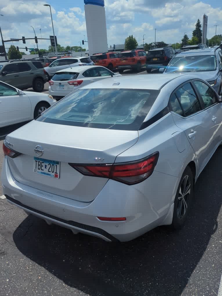 Used 2022 Nissan Sentra SV w/ All-Weather Package FWD image 5